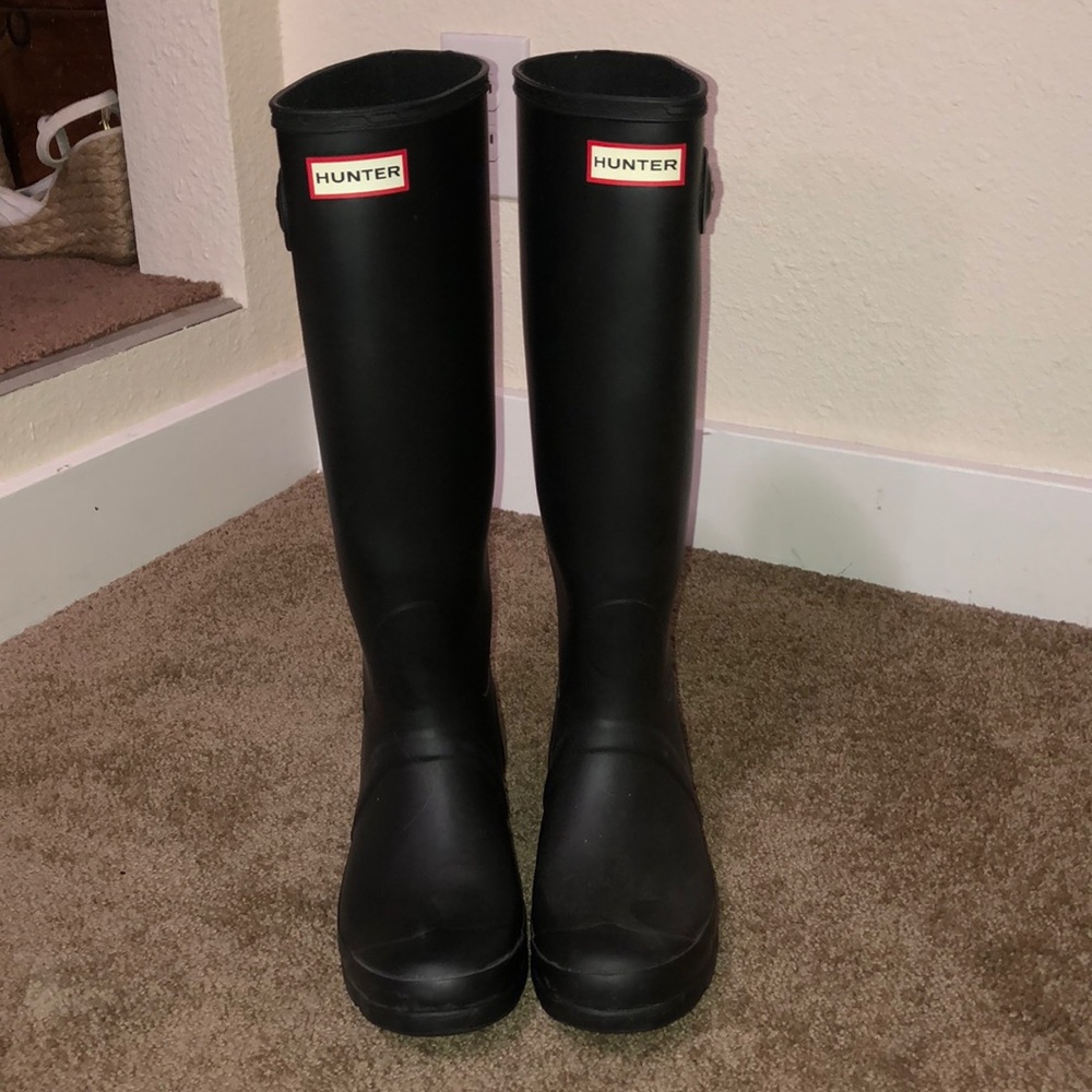 Black Matte Hunter Rain boots